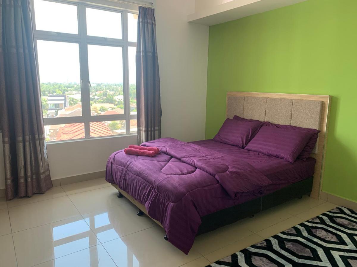 Kb Wakaf Che Yeh Apartment Кота-Бару Экстерьер фото