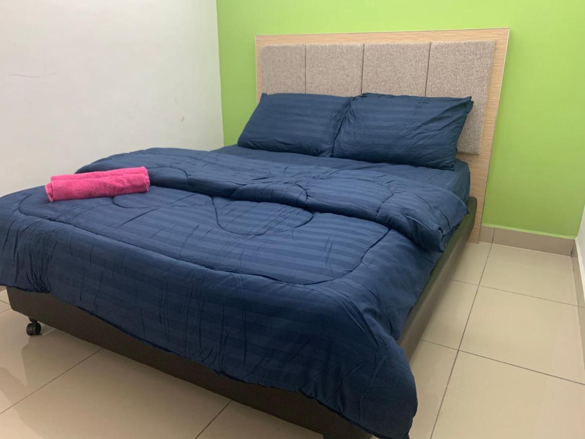 Kb Wakaf Che Yeh Apartment Кота-Бару Экстерьер фото